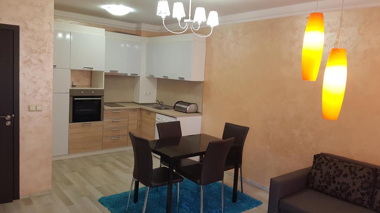 South Coast Apartments Σούμεν Εξωτερικό φωτογραφία