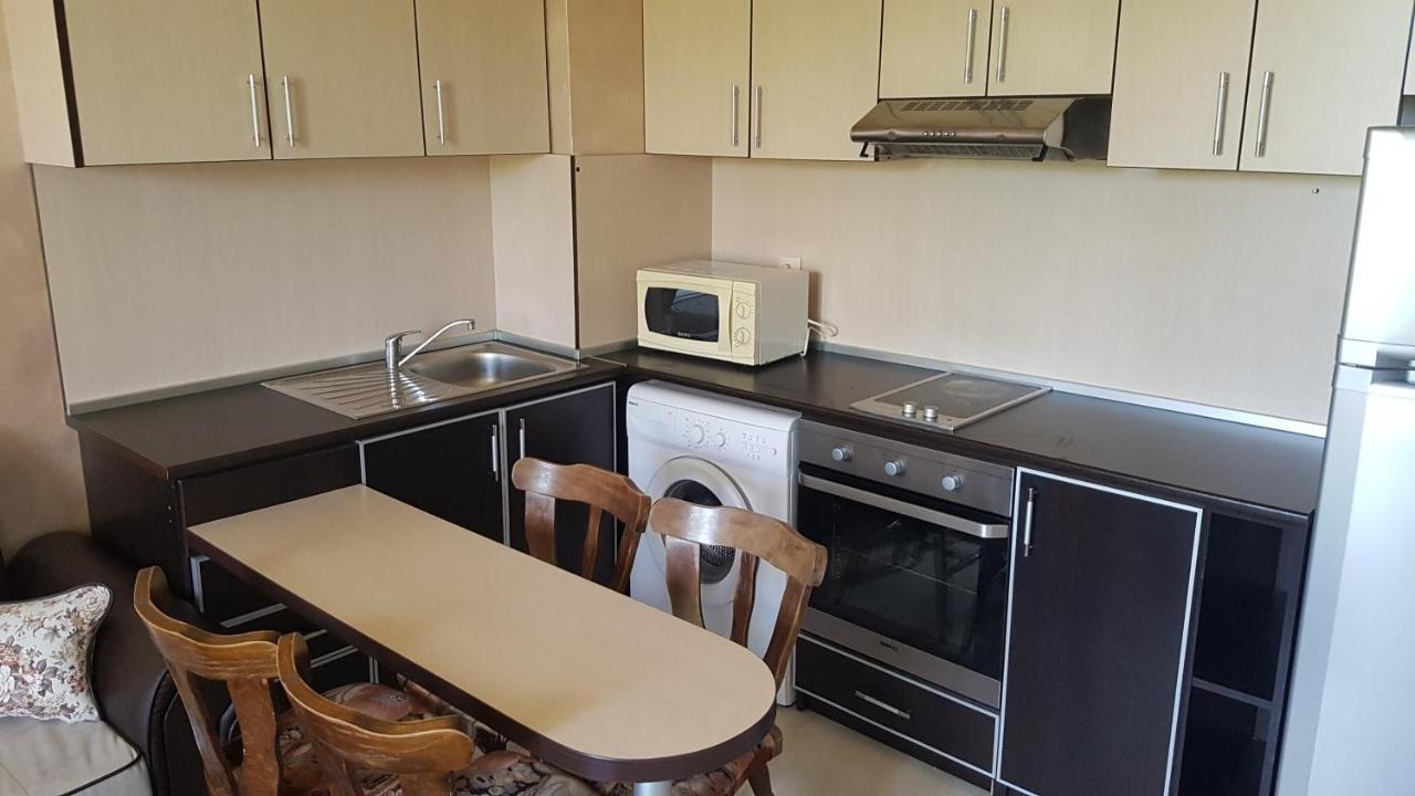 South Coast Apartments Σούμεν Εξωτερικό φωτογραφία