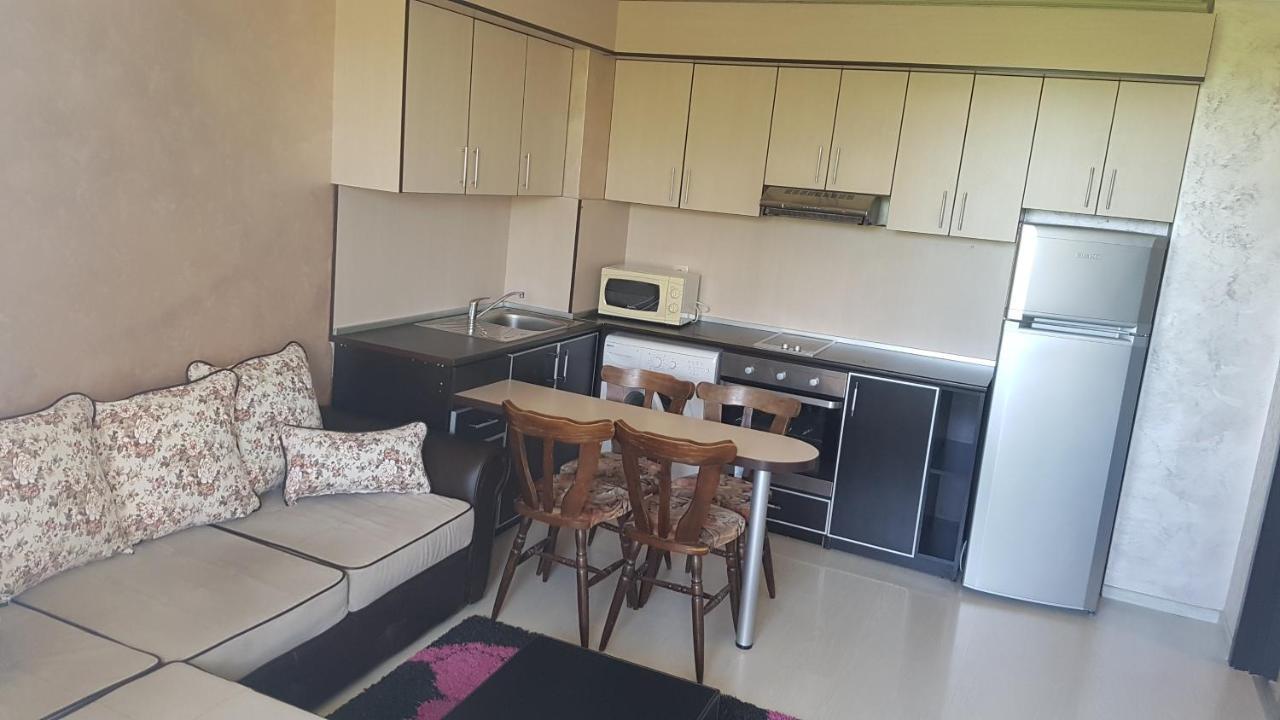 South Coast Apartments Σούμεν Εξωτερικό φωτογραφία