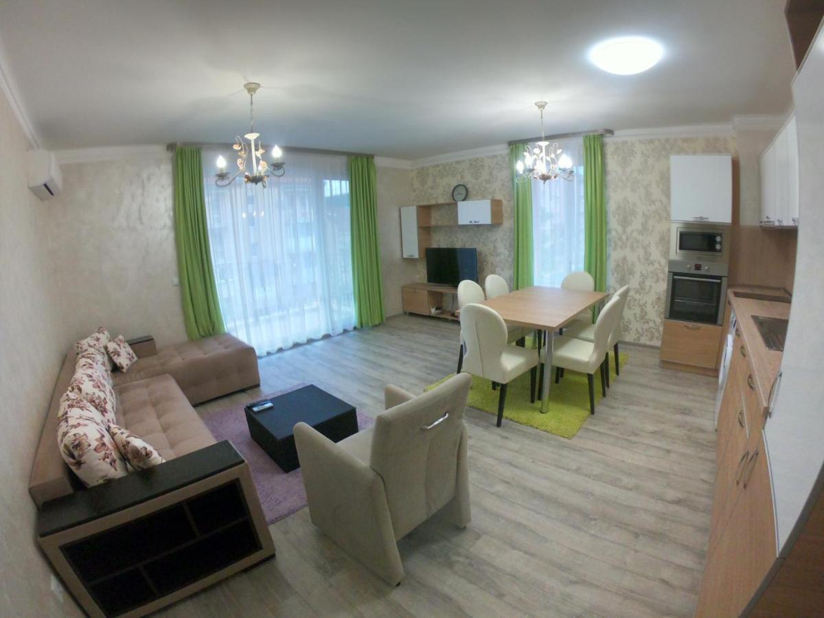 South Coast Apartments Σούμεν Εξωτερικό φωτογραφία
