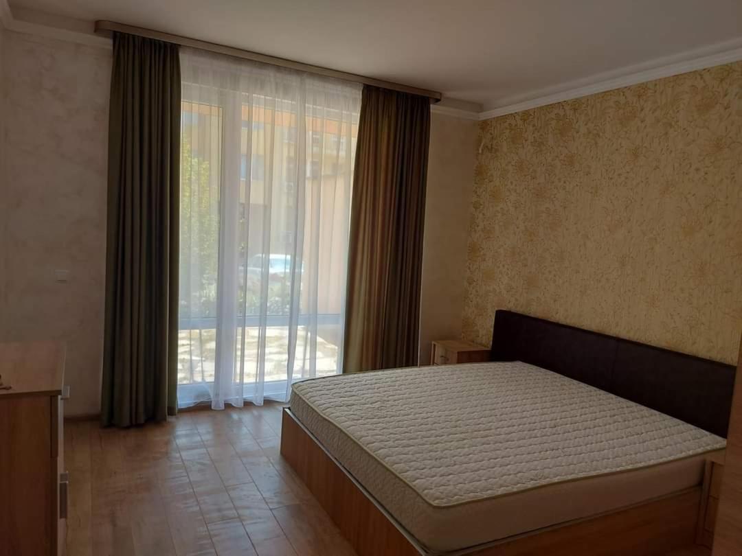 South Coast Apartments Σούμεν Εξωτερικό φωτογραφία