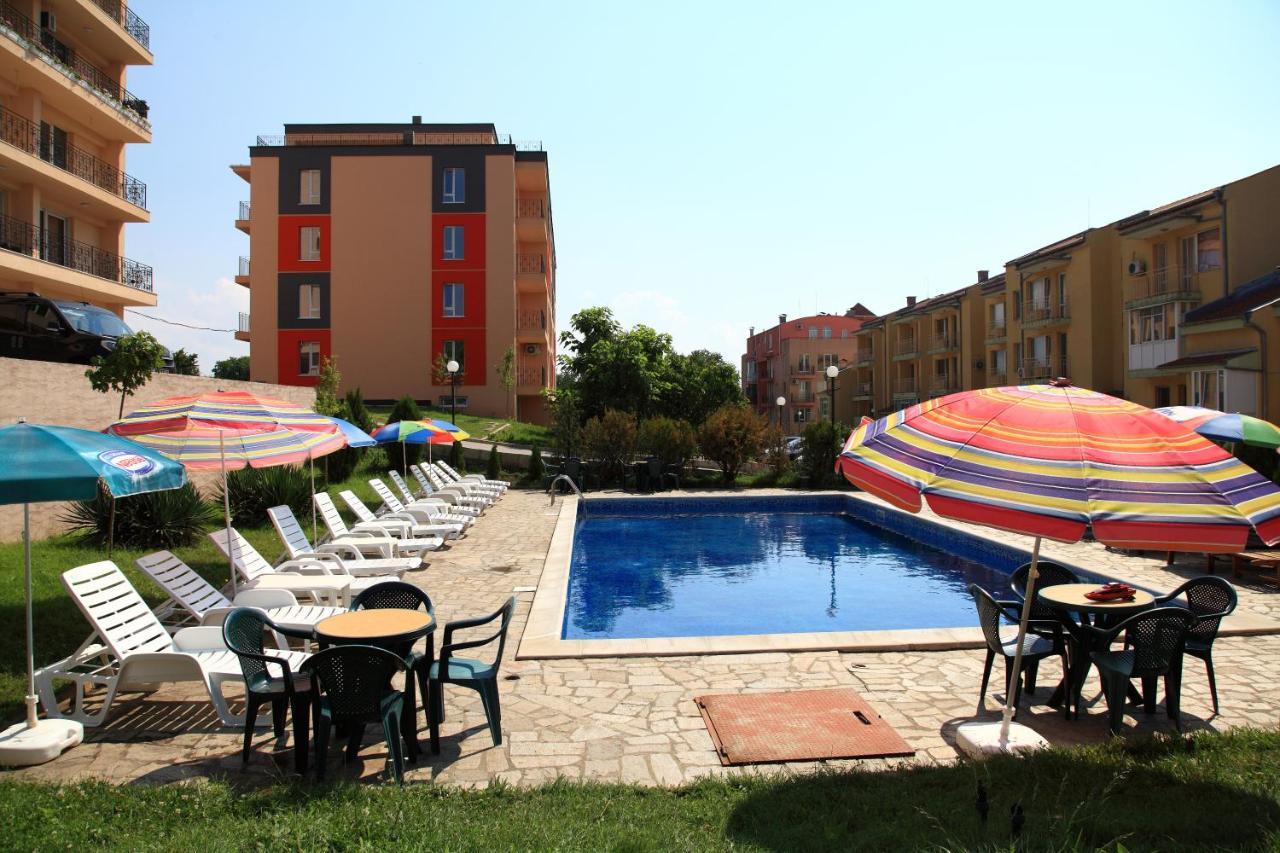 South Coast Apartments Σούμεν Εξωτερικό φωτογραφία
