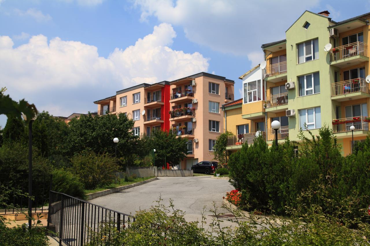 South Coast Apartments Σούμεν Εξωτερικό φωτογραφία