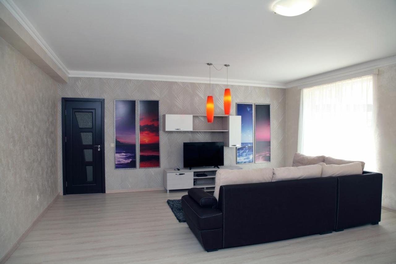 South Coast Apartments Σούμεν Εξωτερικό φωτογραφία