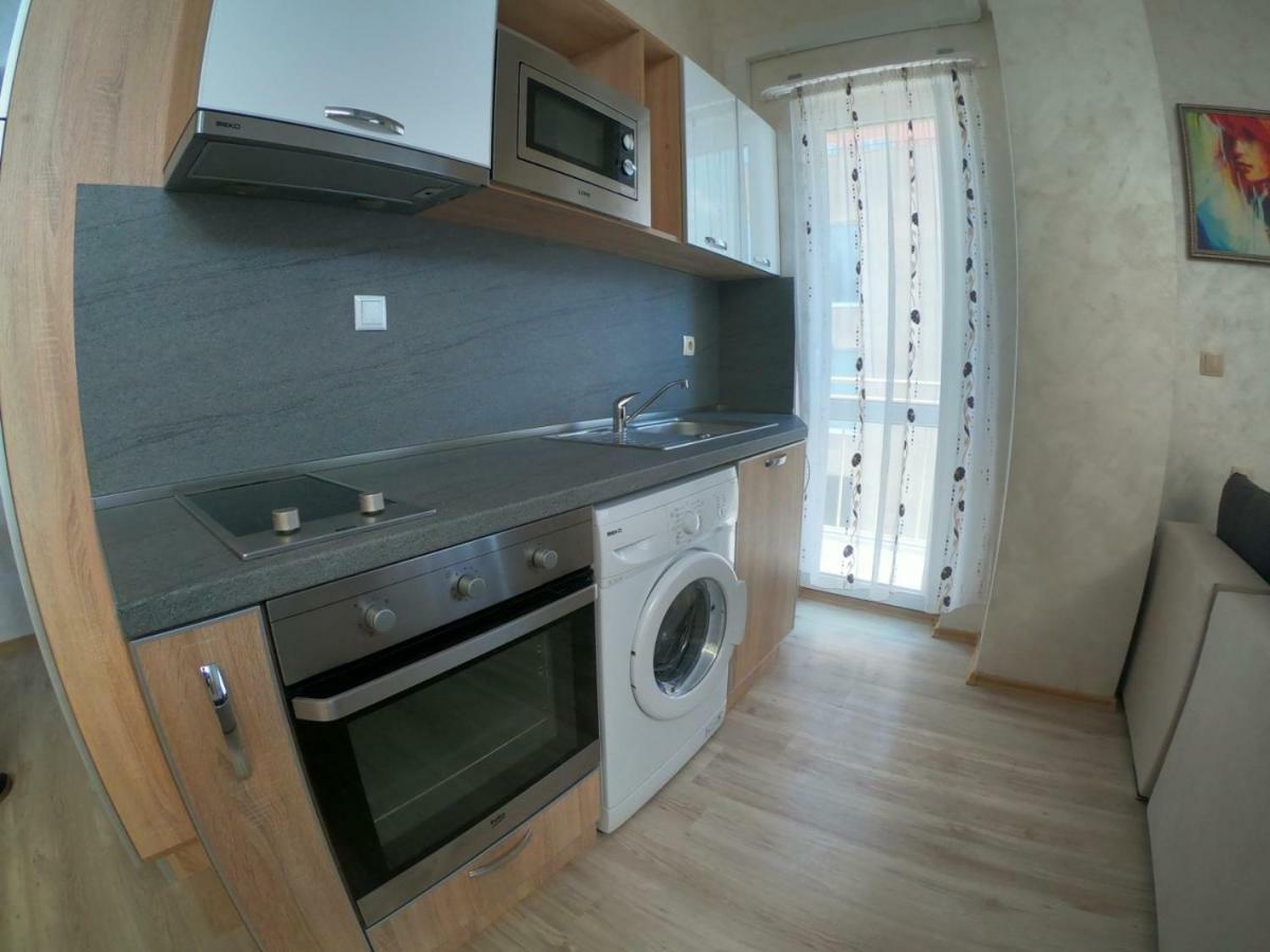 South Coast Apartments Σούμεν Εξωτερικό φωτογραφία