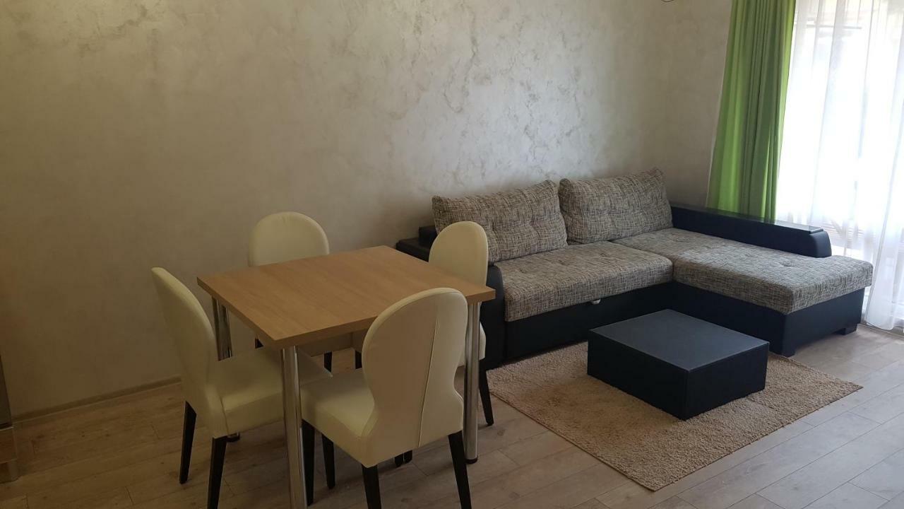 South Coast Apartments Σούμεν Εξωτερικό φωτογραφία